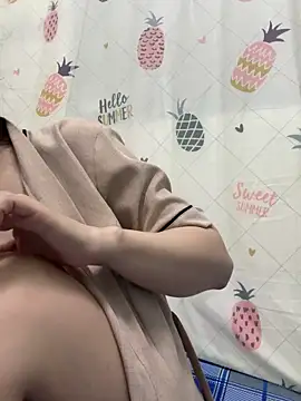 bi_biii 网络视讯表演