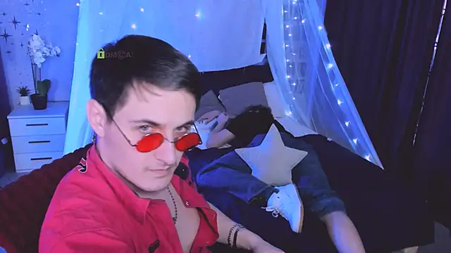 lucas_long_ Live XXX Chat