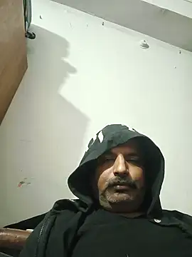 vardh033 现场XXX聊天