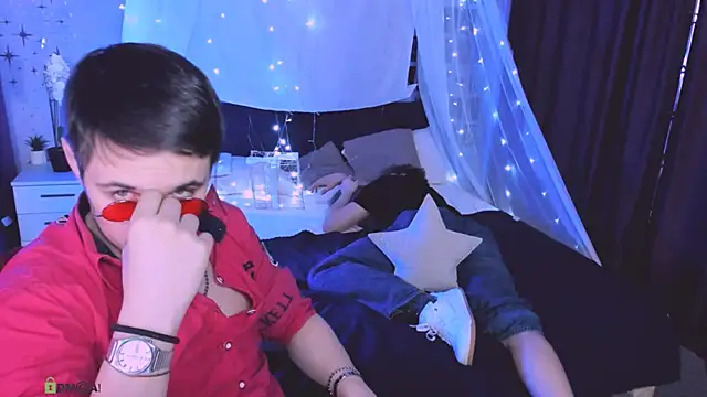 Онлайн чат XXX lucas_long_