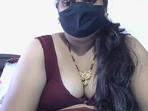 Nisha-telugu Live XXX Chat