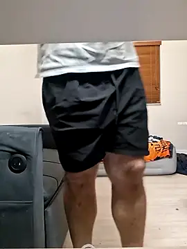 Zander823 现场XXX聊天