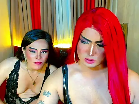 Chat XXX en directo de Incredible_Shemale