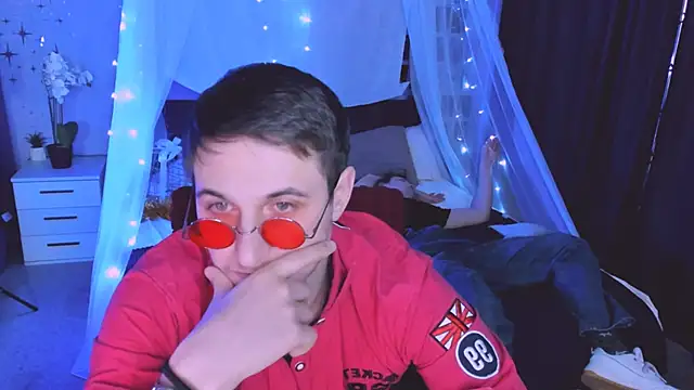 Онлайн чат XXX lucas_long_