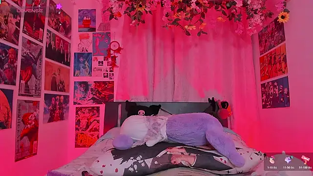 Chatroom XXX en direct de MissCurvyTop