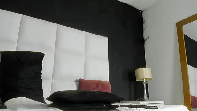 Andrew_sanders68: онлайн-секс-чат