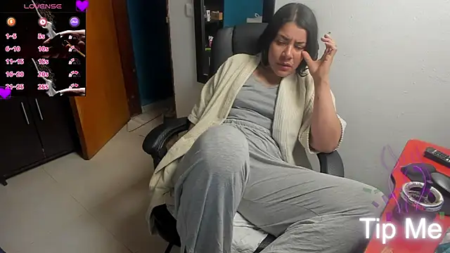 Czat XXX na żywo – peanut_tangerine