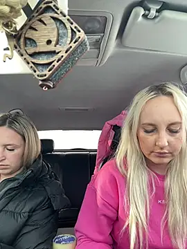 Chat +18 de MerlinDave ao vivo