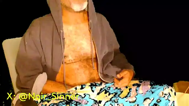 Pokazy przed kamerką – sinnernoir