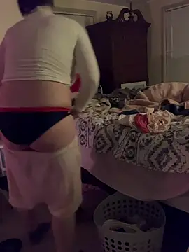 CUMFOREVERY1nTitTiES2 现场XXX聊天