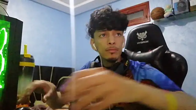 Dark_DesireX Live XXX-Chat