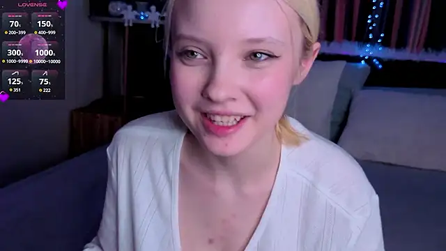 IraYounce Adlı Modelin Canlı XXX Sohbeti