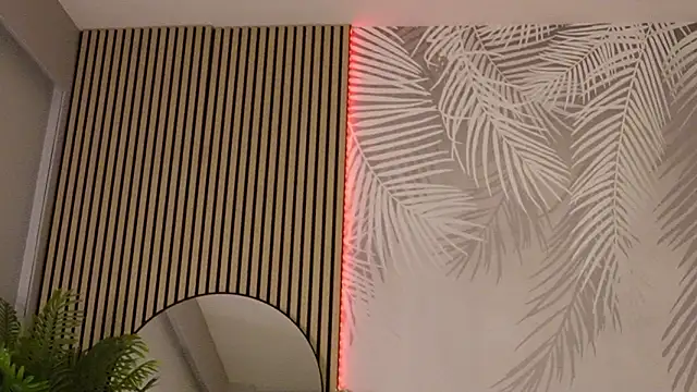 Chat XXX ao vivo de HottieLillyXXX