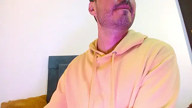 cedrixx10 – Naživo XXX chat