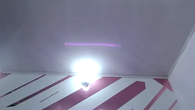 Chat XXX en directo de Kitten_Hot_