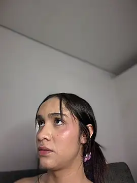 Chatroom XXX en direct de Isabella-Teen