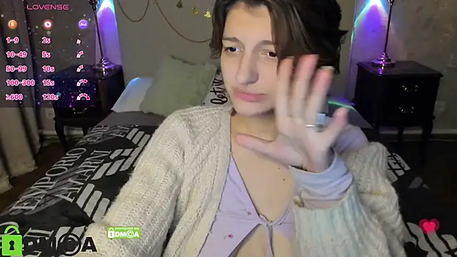 A_Skyy live XXX chat