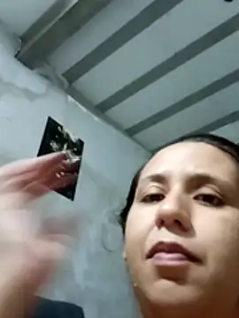 Chatroom XXX en direct de KasalbJ