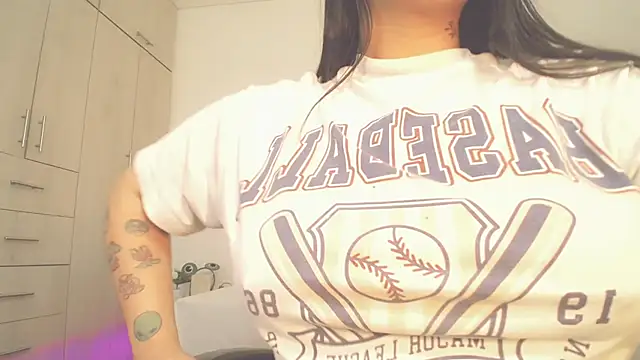 Youlittlepervertt_'s Webcam Show