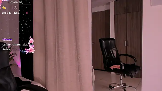 SabrinaDoft_ 现场XXX聊天