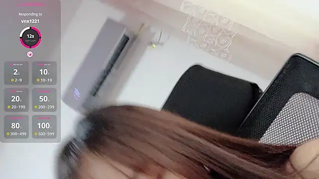 Lvy--v 网络视讯表演