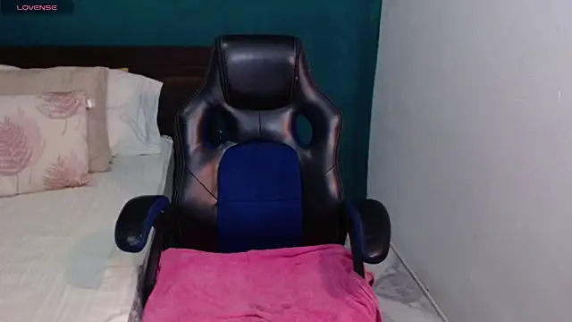 scaelettdubois 现场XXX聊天