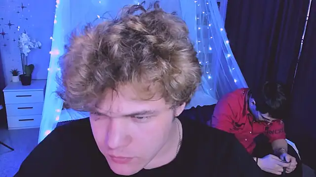 Show modela lucas_long_ na web-kameri