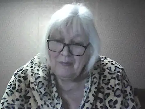 Alexia64231 élő XXX-chatje