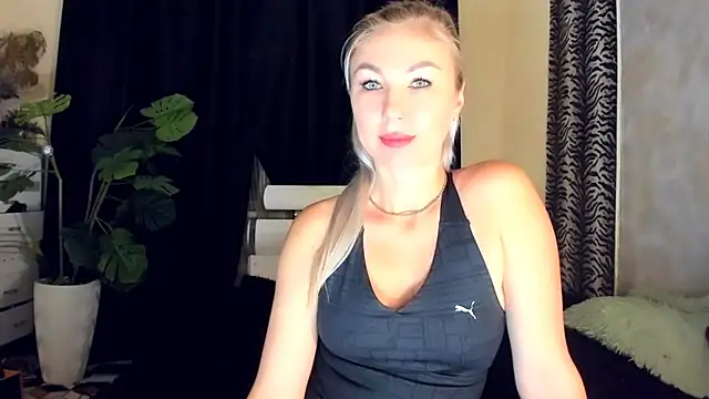 XXX chat uživo modela Shadow_Edict