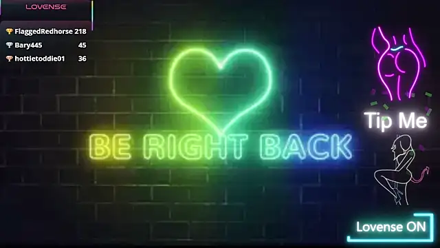 MrAndMrsCrook élő XXX-chatje