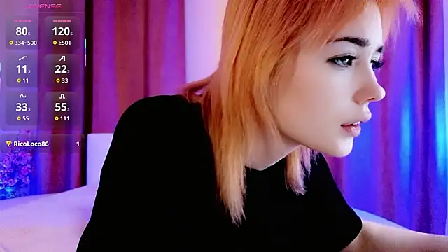 Kiara_Dream élő XXX-chatje