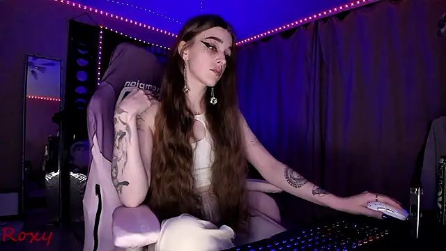 wet_dream_ élő XXX-chatje