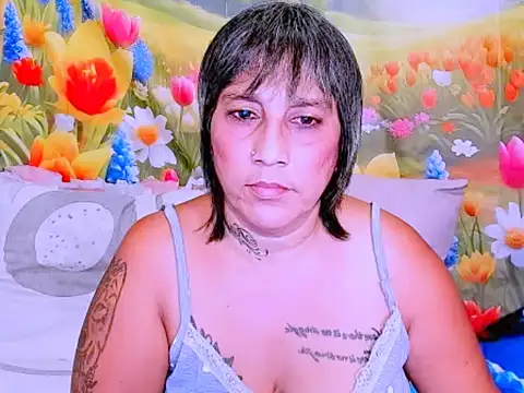 indianroxy Live XXX-chat