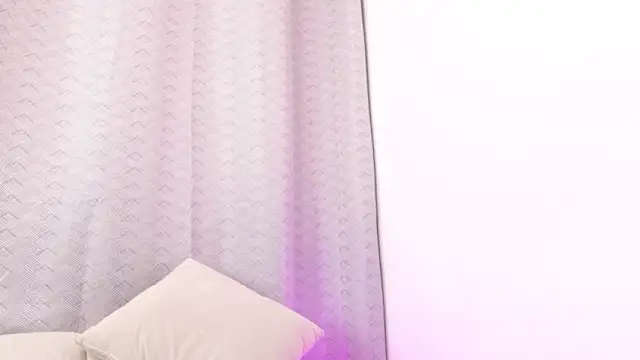 Chatroom XXX en direct de _velka_