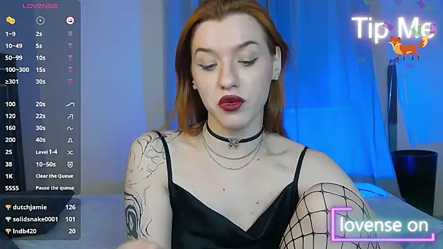 دردشة MeganNewCat الجنسية المباشرة