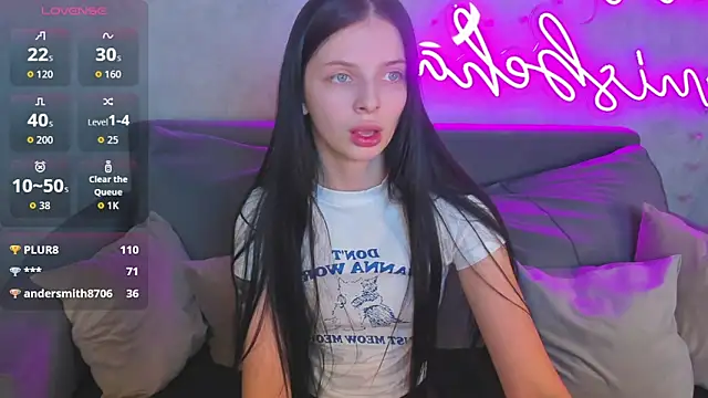 XXX chat uživo modela Eva_Mayers