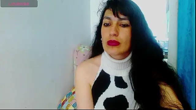 cristina_connor: онлайн-секс-чат