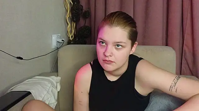 BevHanni Live XXX-chat