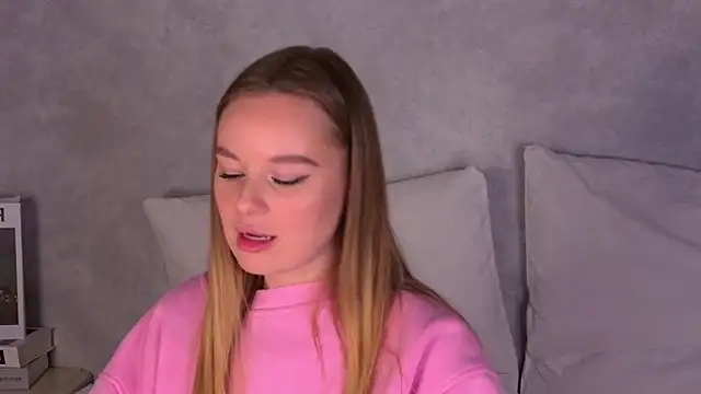 BeatriceEsmont Chat XXX live