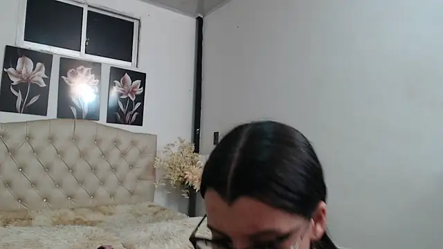 pinky_f00x Live XXX-chat