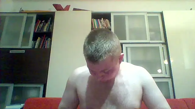 دردشة Matttthees الجنسية المباشرة