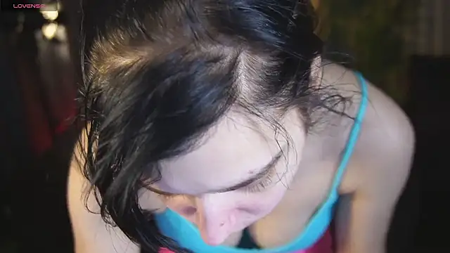 LiviaShy 网络视讯表演