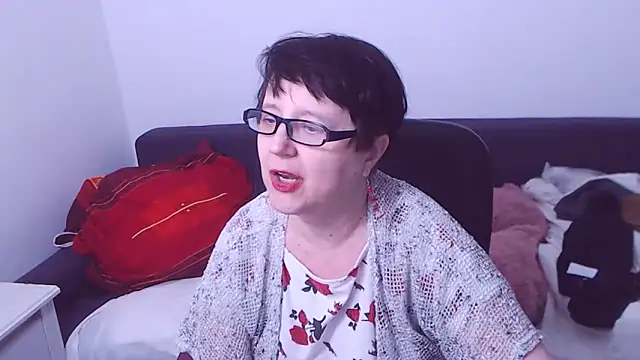 ChristaRose: онлайн-секс-чат