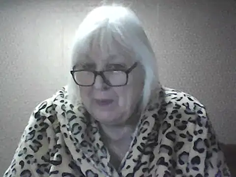 Alexia64231 live XXX chat