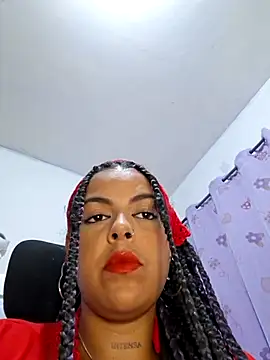 Онлайн чат XXX Piettrafer