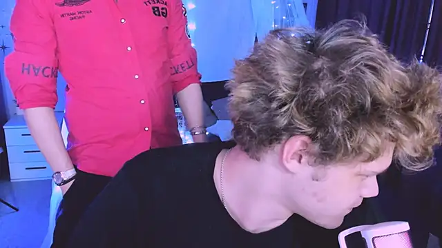 Czat XXX na żywo – lucas_long_