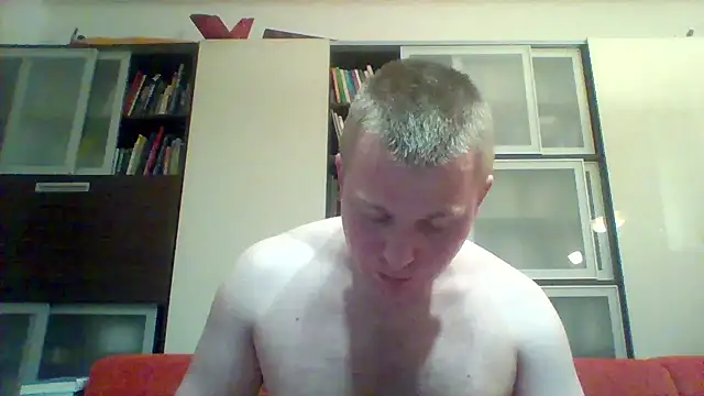 Chat XXX en directo de Matttthees