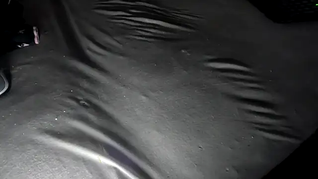 T0Yforeskin: онлайн-секс-чат