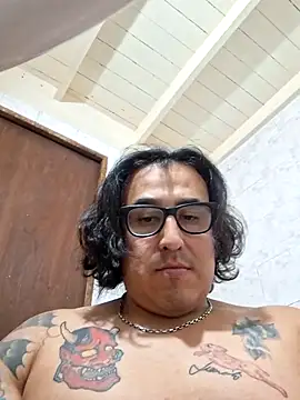 Rueditasss 网络视讯表演