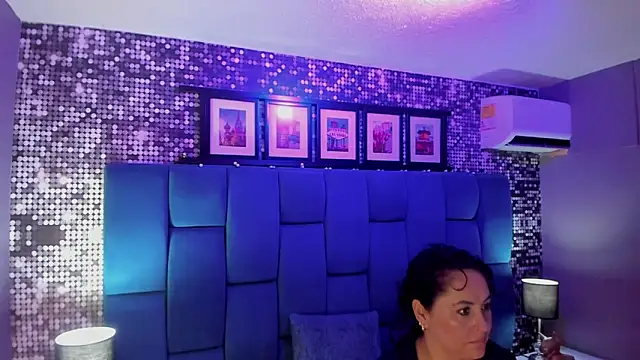 hanny_milf Chat XXX live